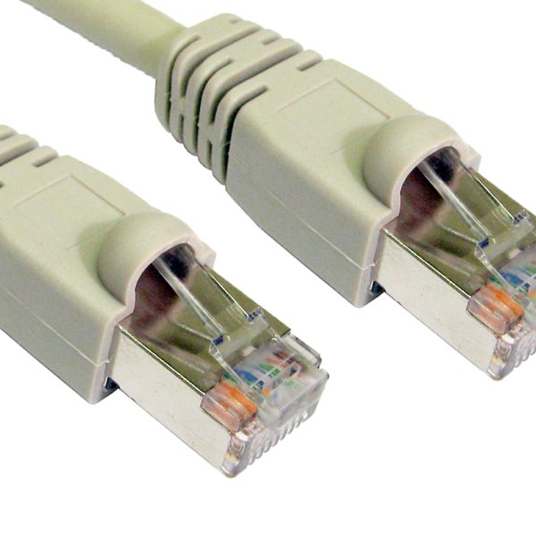 Cabo Gigabit Ethernet - 15 m    